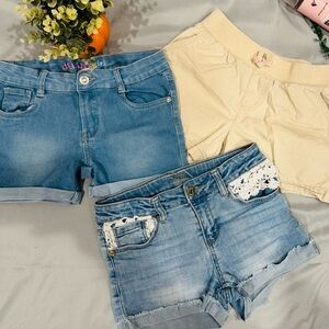 dELiA*s Blue and Cream Women's Shorts Set